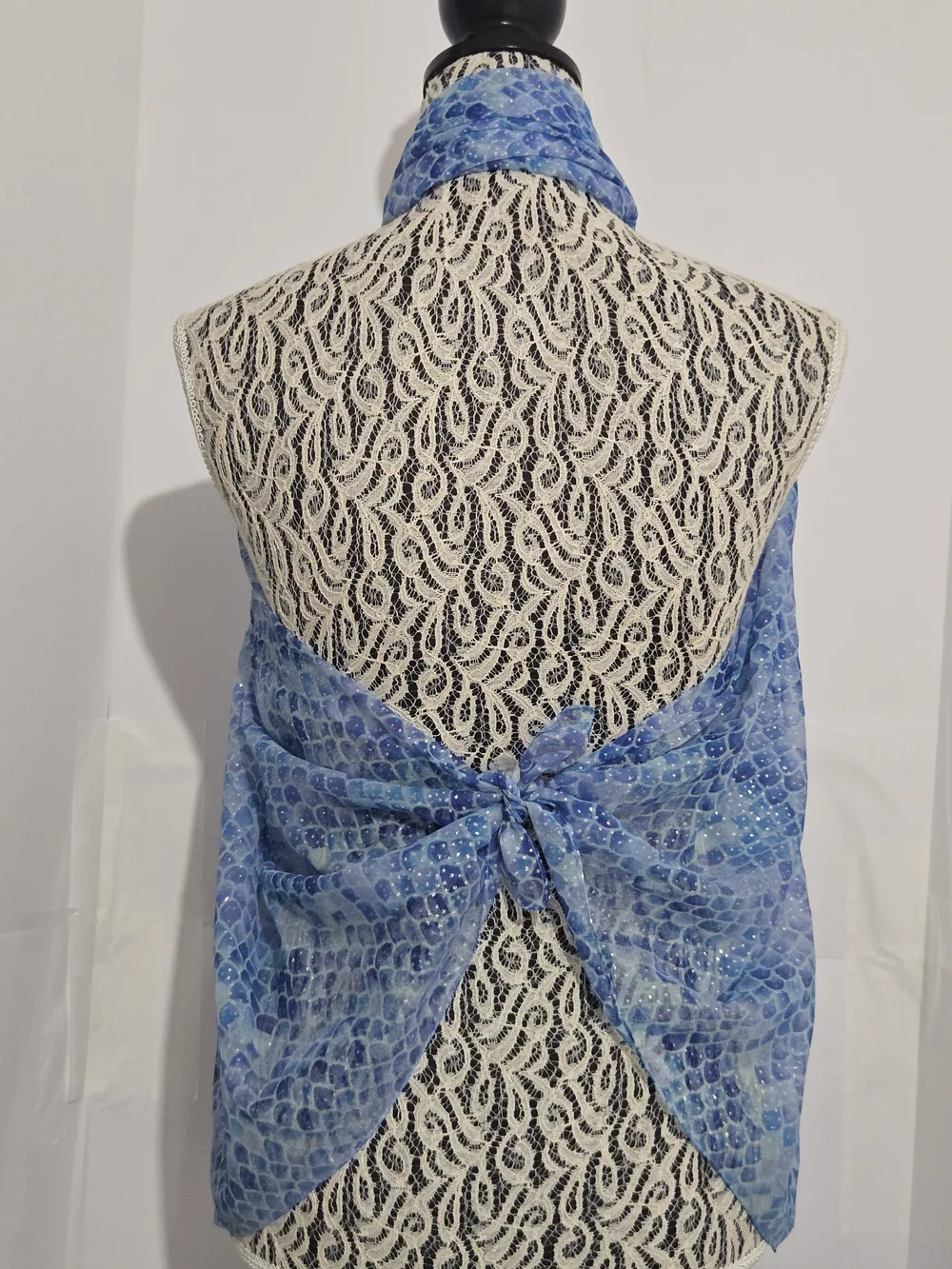 Blue Printed Lightweight Women's Scarf - Soft Patterned Wrap